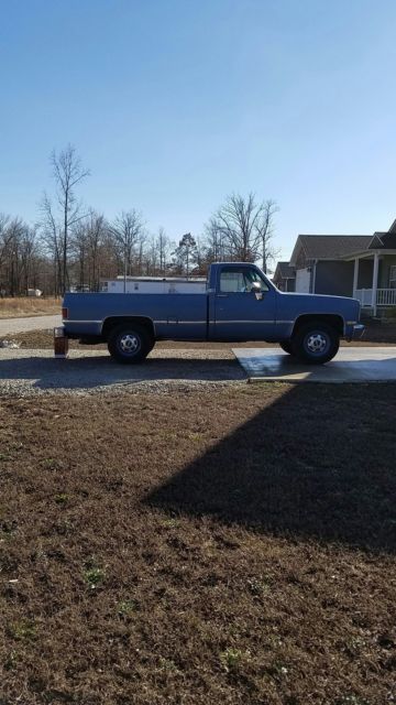 1986 Blue Chevrolet C/K Pickup 2500 Regular Cab LWB 3/4 Ton Pickup 