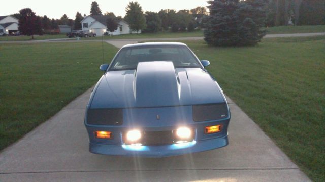 1986 Blue Chevrolet Camaro Coupe