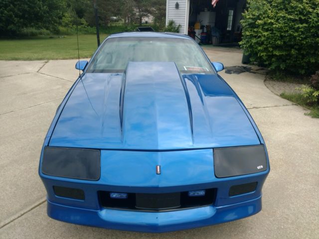 1986 Blue Chevrolet Camaro Coupe