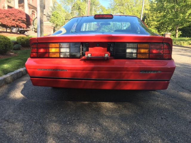 1986 Red Chevrolet Camaro Coupe
