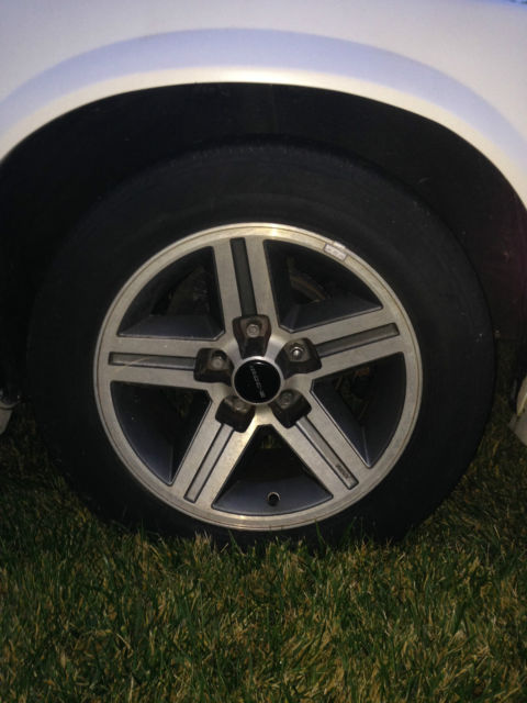 1986 WHITE Chevrolet Camaro Coupe