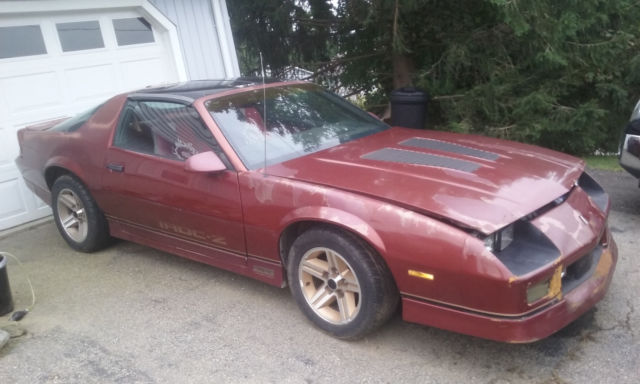 1986 Burgundy Chevrolet Camaro Coupe