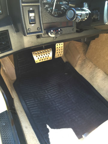 1986 Yellow Chevrolet Camaro Coupe