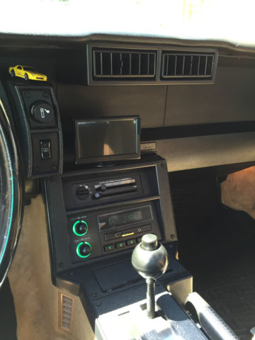 1986 Yellow Chevrolet Camaro Coupe
