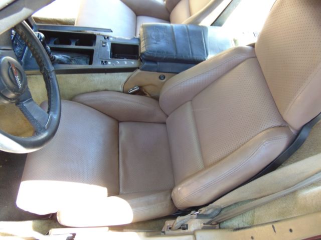 1986 Burgundy Chevrolet Corvette Coupe