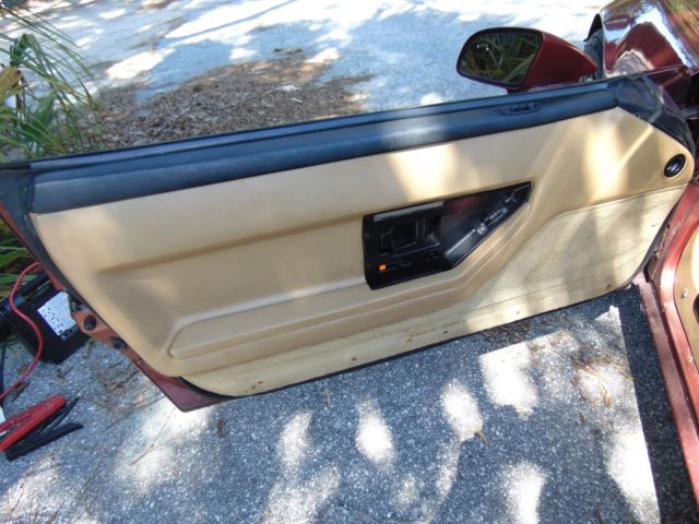 1986 Burgundy Chevrolet Corvette Coupe