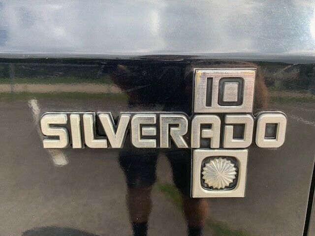 1986 Gray Chevrolet C/K Pickup 1500