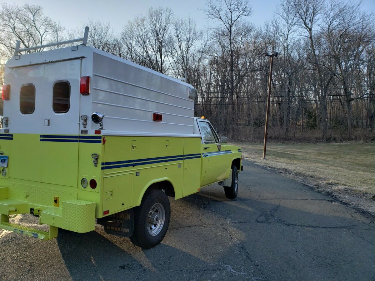 1986 Yellow Chevrolet C/K 30 Standard Cab Pickup