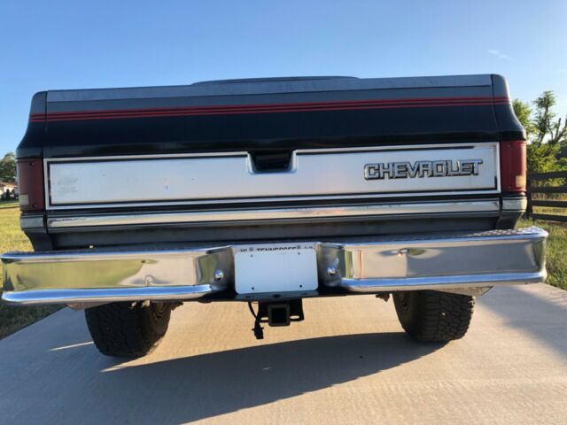 1986 Black Chevrolet C/K Pickup 1500