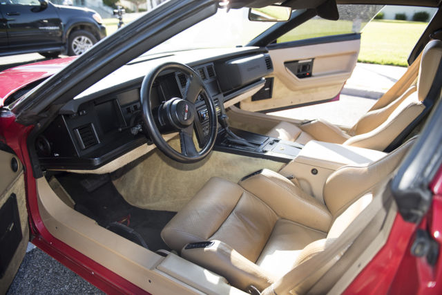 1986 Red Chevrolet Corvette Coupe