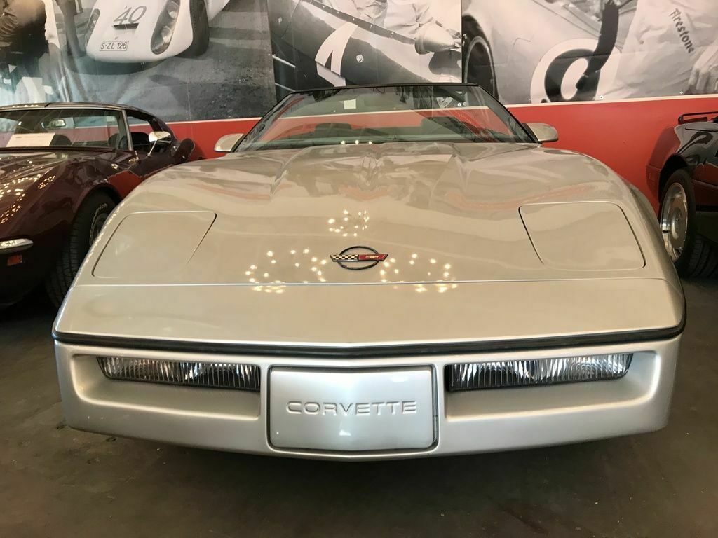 1986 Silver Chevrolet Corvette Indy 500 Edition --