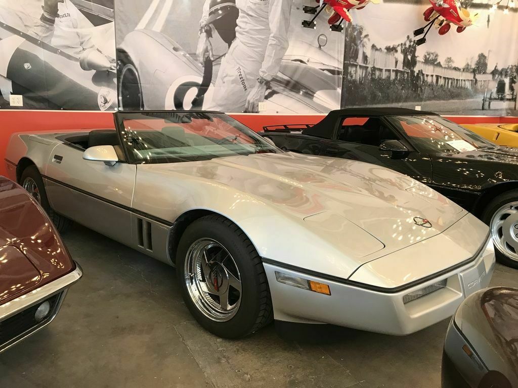1986 Silver Chevrolet Corvette Indy 500 Edition --