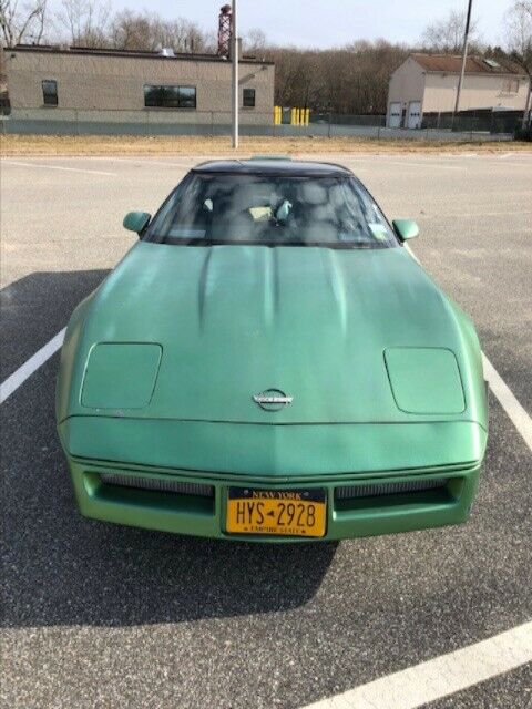 1986 Green Chevrolet Corvette Coupe