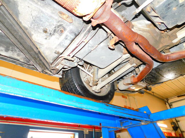 1986 Silver Chevrolet Corvette Convertible