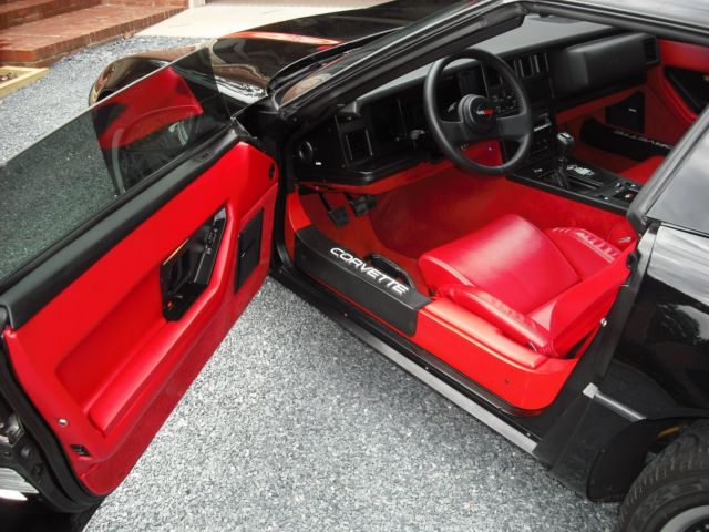 1986 Black Chevrolet Corvette Coupe