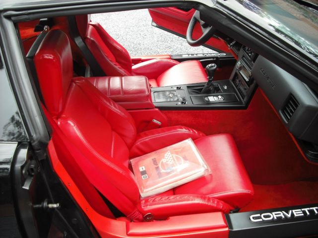 1986 Black Chevrolet Corvette Coupe