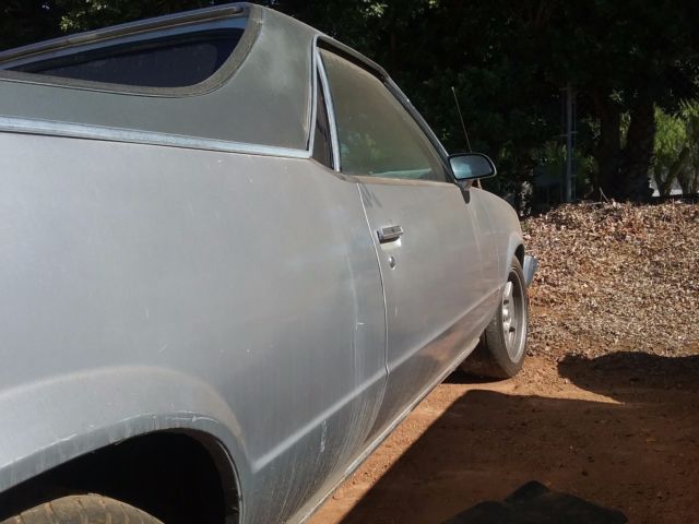 1986 Silver / grey two tone Chevrolet El Camino Car/trucks