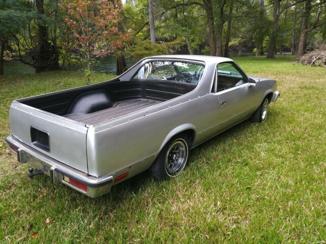 1986 Silver Metallic Chevrolet El Camino Pickup