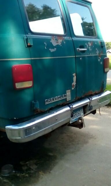 1986 Green Chevrolet G20