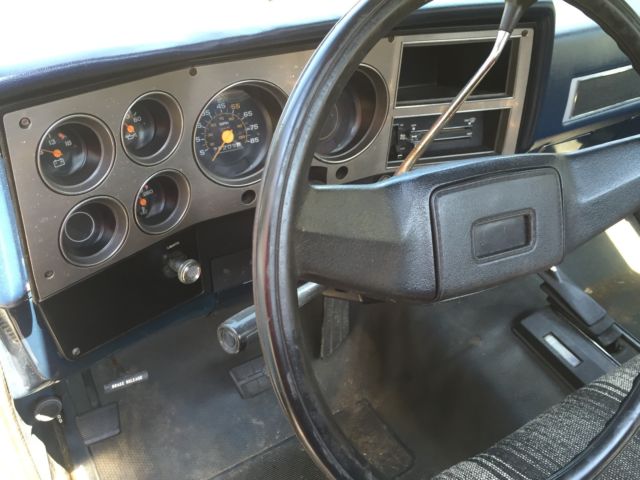 1986 Blue Chevrolet C/K Pickup 1500 Standard Cab Pickup