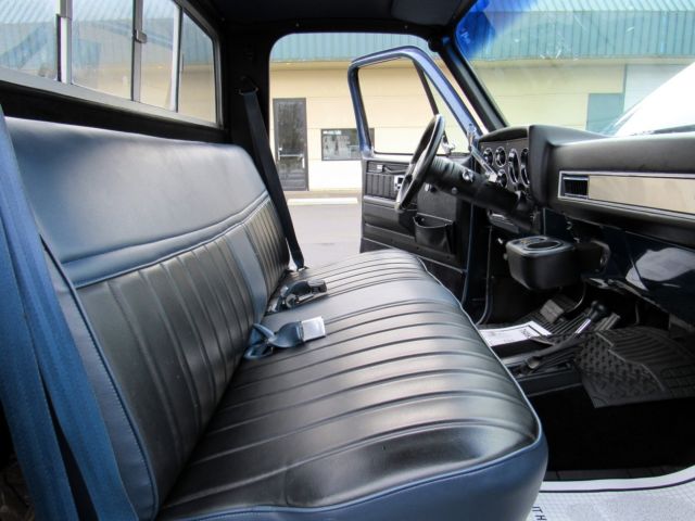 1986 Blue Chevrolet C/K Pickup 1500 Standard Cab Pickup