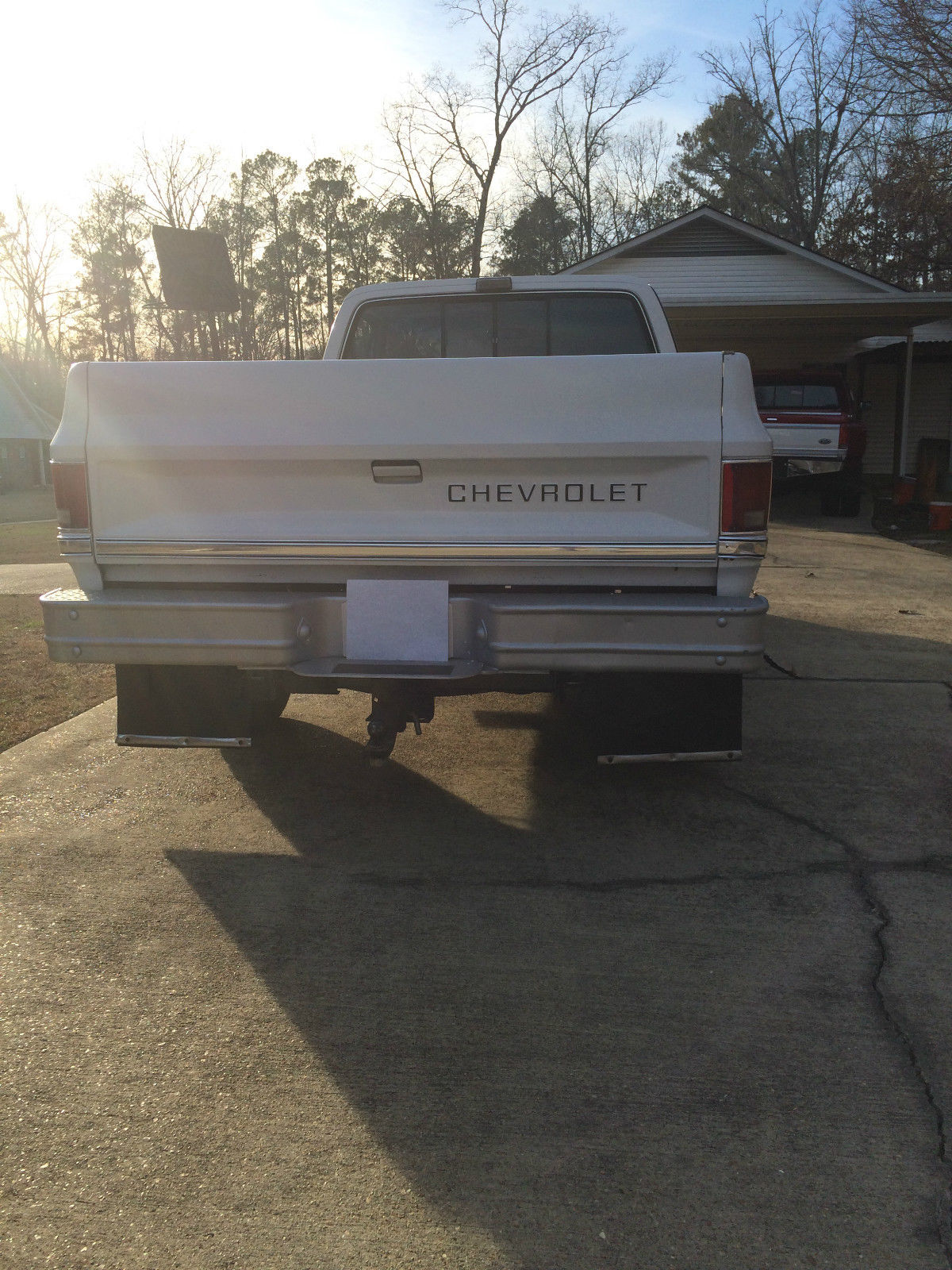 1986 White Chevrolet C/K Pickup 2500 Standard Cab Pickup