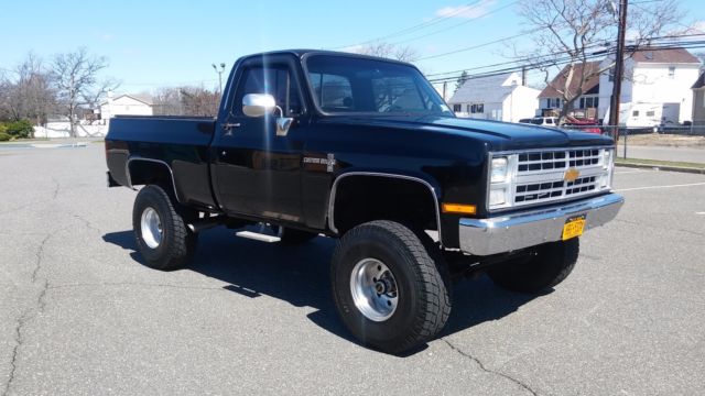 1986 Black Chevrolet C/K Pickup 1500 Standard Cab Pickup