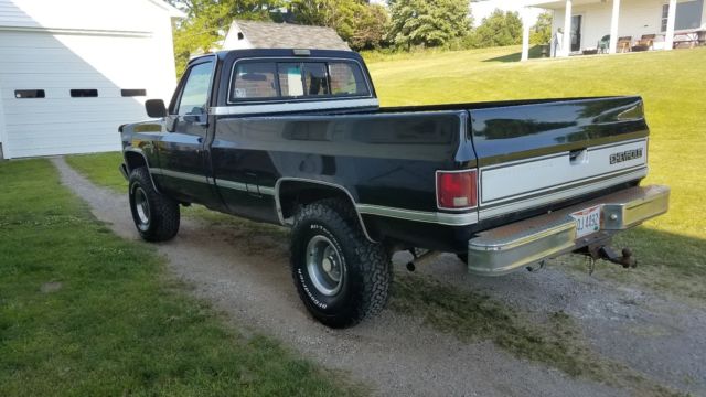 1986 Black Chevrolet Silverado 1500 Standard Cab Pickup