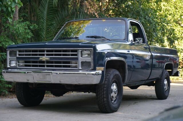 1986 Blue Chevrolet C/K Pickup 2500 Standard Cab Pickup