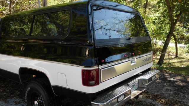 1986 Black Chevrolet C/K Pickup 3500 Standard Cab Pickup