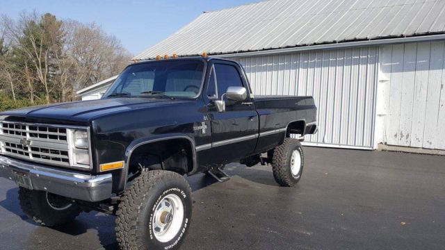 1986 Black Chevrolet C/K Pickup 3500