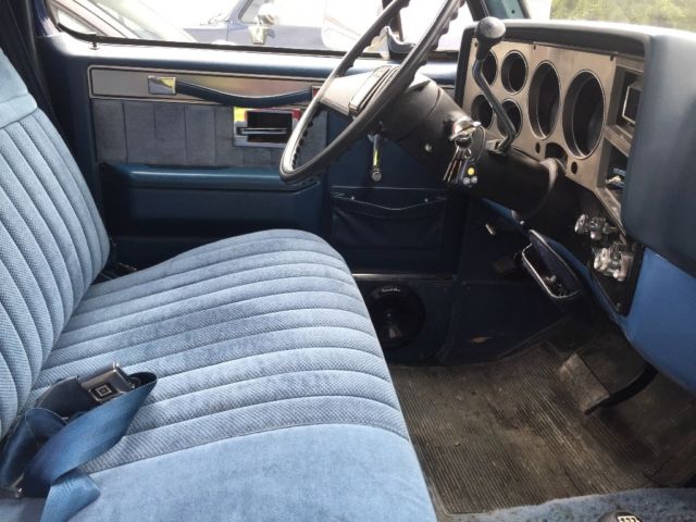 1986 Blue Chevrolet C/K Pickup 3500
