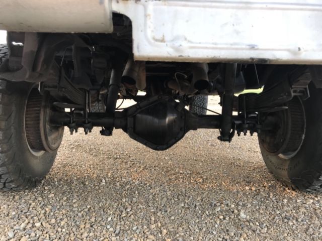 1986 Red Chevrolet Silverado 3500 Standard Cab Pickup