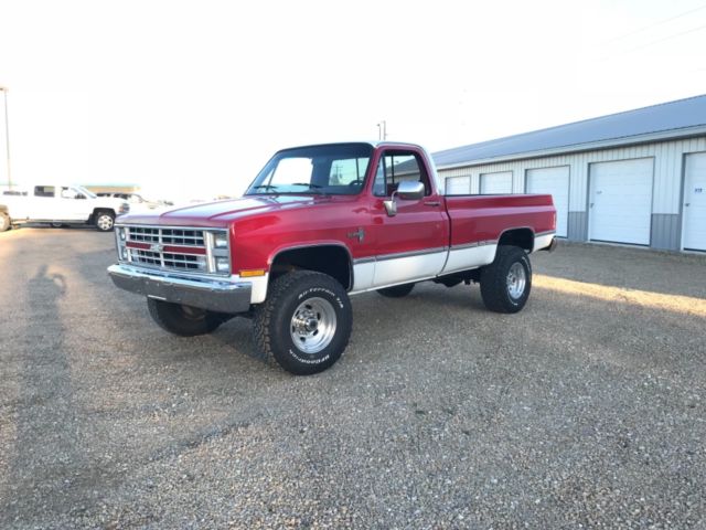 1986 Red Chevrolet Silverado 3500 Standard Cab Pickup