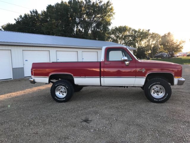 1986 Red Chevrolet Silverado 3500 Standard Cab Pickup