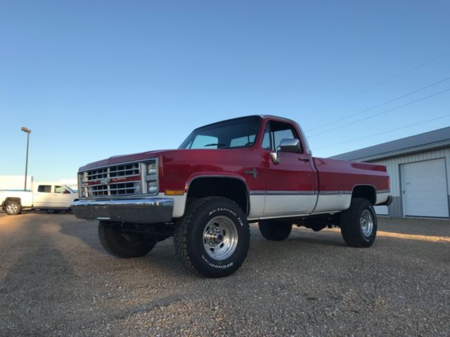 1986 Red Chevrolet Silverado 3500 Standard Cab Pickup