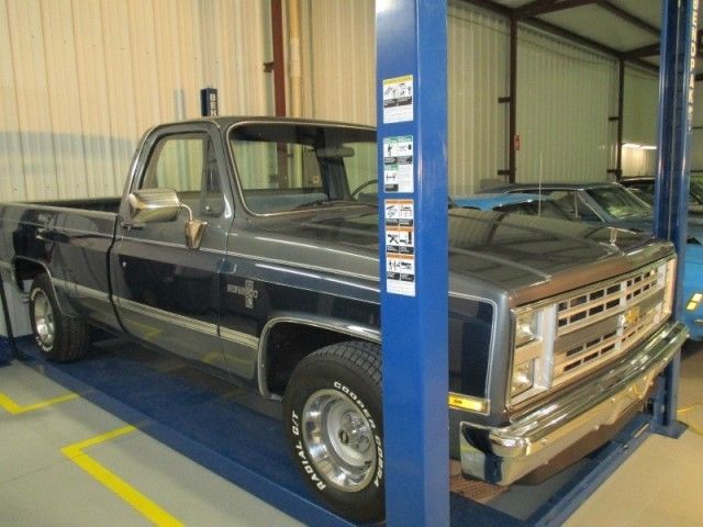 1986 Blue Chevrolet C-10 PICKUP