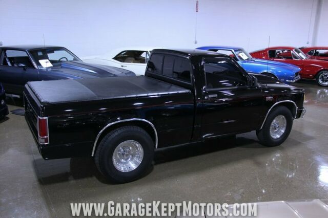1986 Black Chevrolet S-10 Pickup Truck