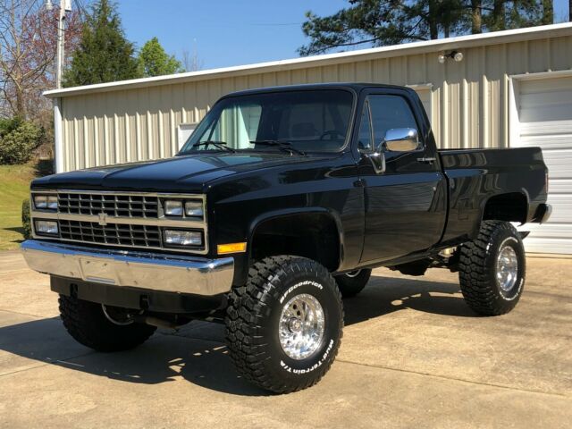1986 Black Chevrolet Silverado 1500
