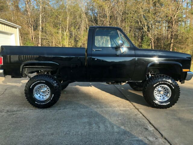 1986 Black Chevrolet Silverado 1500