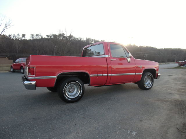 1986 Red Chevrolet C-10 truck