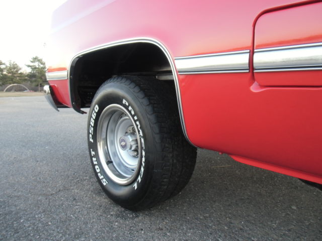 1986 Red Chevrolet C-10 truck