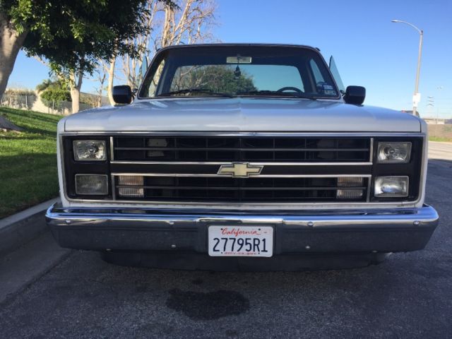 1986 Black Chevrolet C-10 Standard Cab Pickup