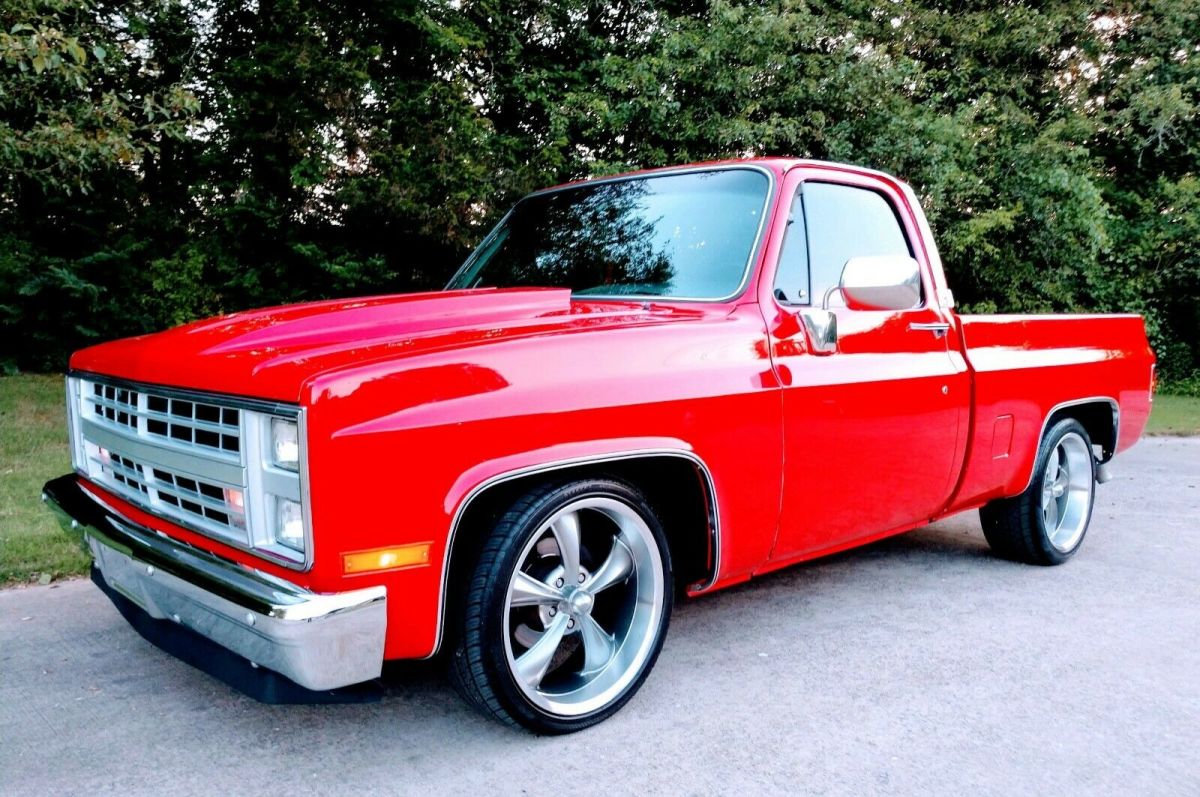 1986 Red Chevrolet C-10 Standard Cab Pickup