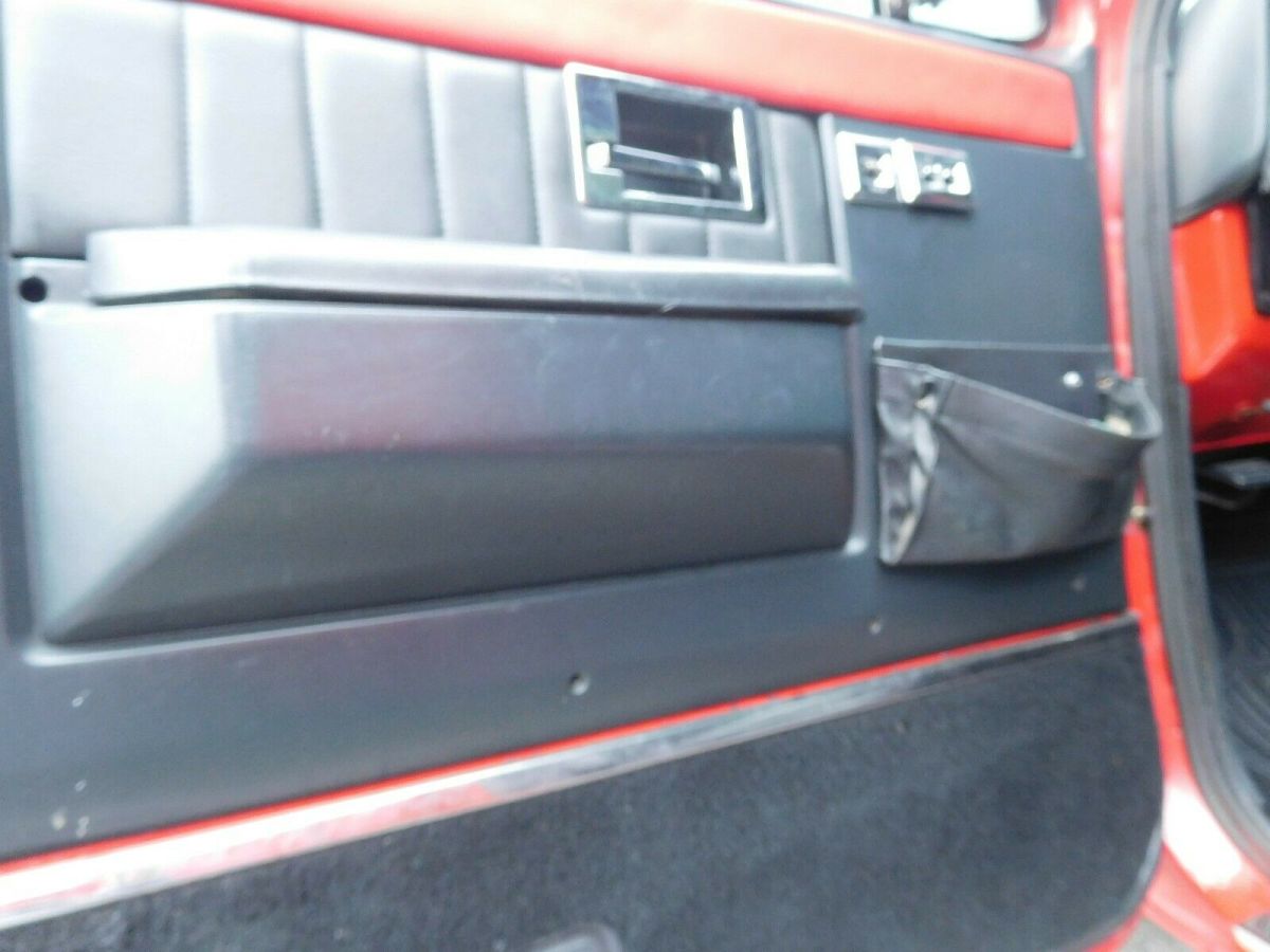 1986 Red Chevrolet C-10 Standard Cab Pickup