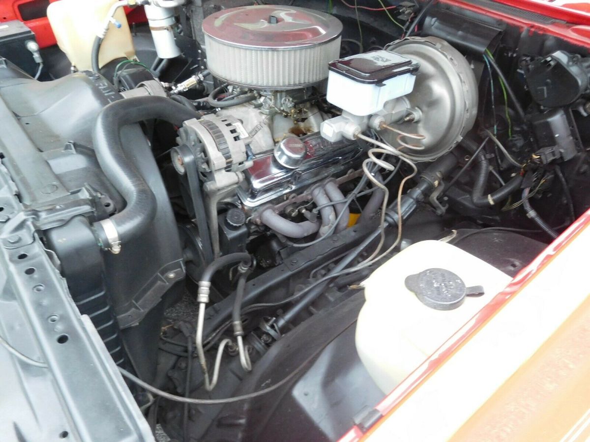 1986 Red Chevrolet C-10 Standard Cab Pickup