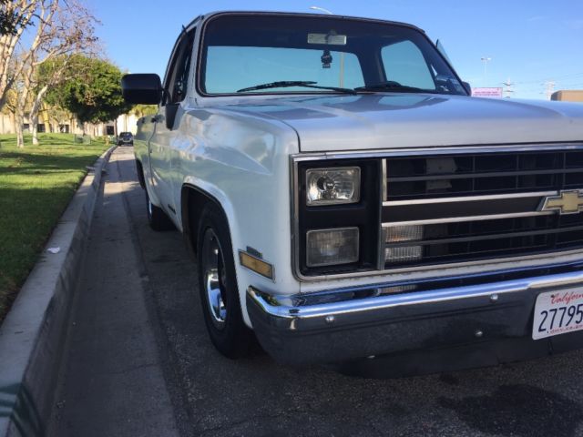 1986 Black Chevrolet C-10 Standard Cab Pickup