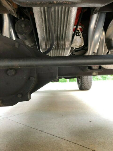 1986 Red Chevrolet C/K Pickup 1500 Standard Cab Pickup