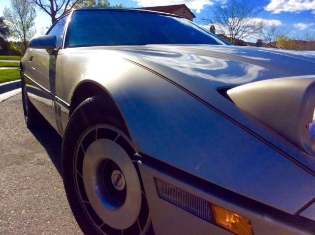 1986 Gold Chevrolet Corvette Fast Back
