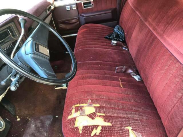 1986 Red Chevrolet Silverado 3500 dually